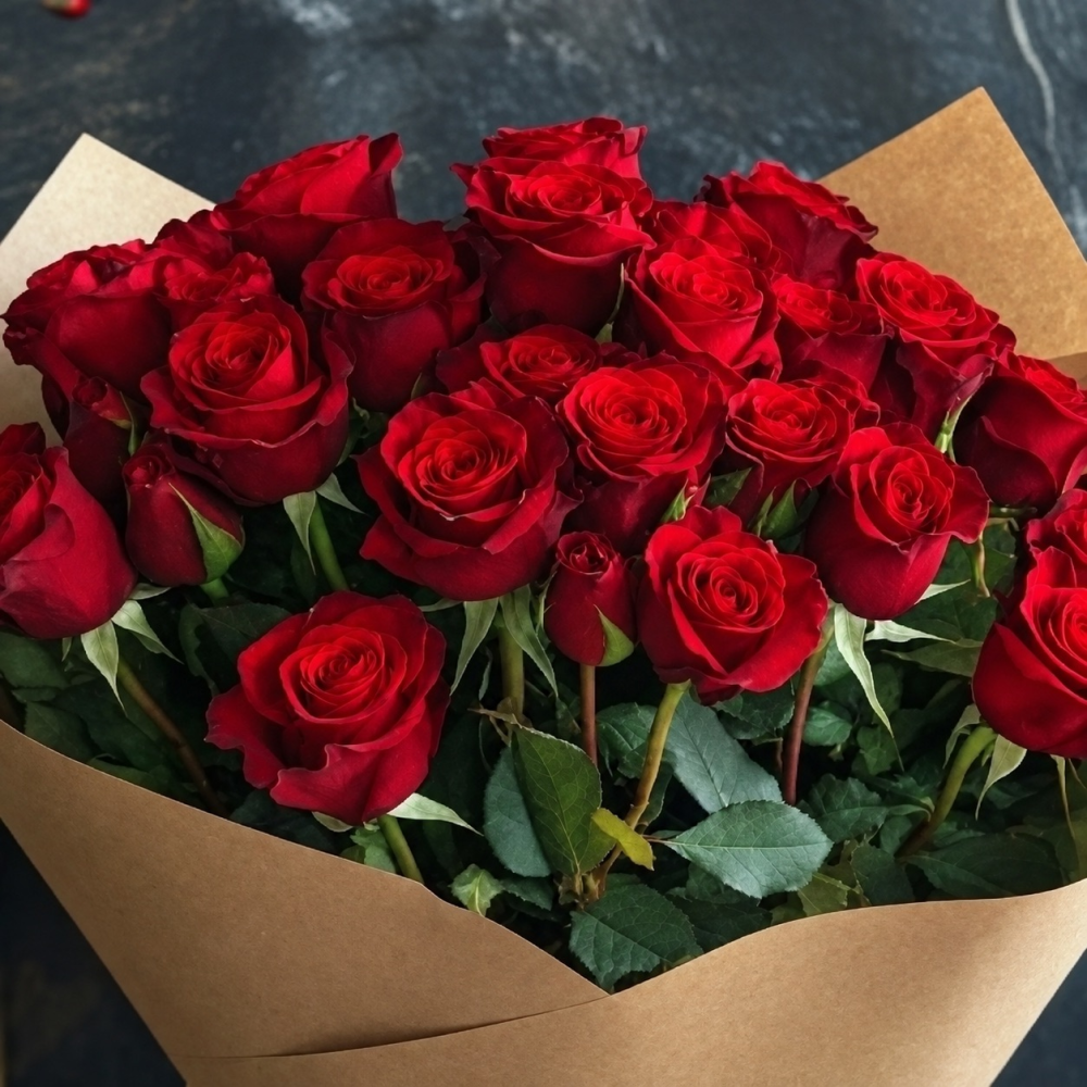 Red roses delight